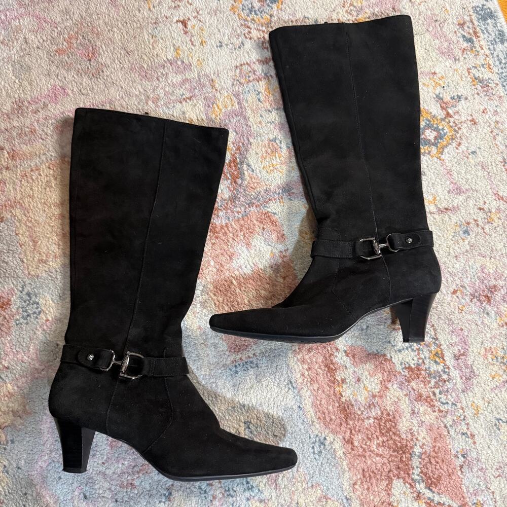 Vintage Y2K black leather heeled boots